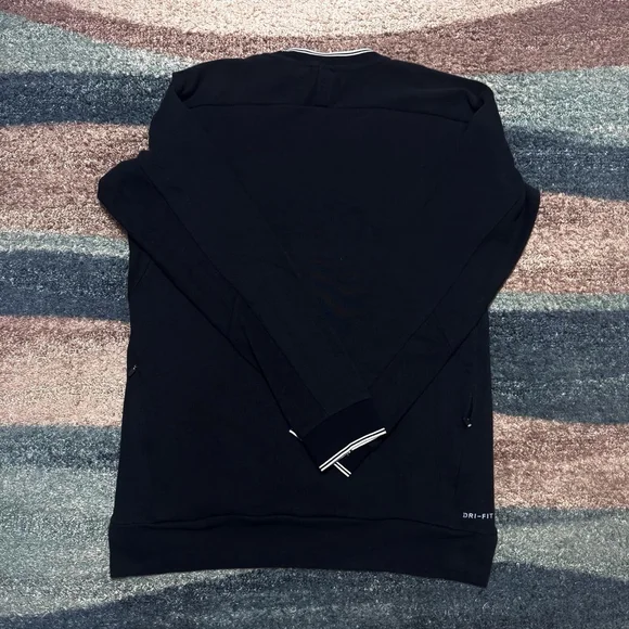NikeCourt Dri-FIT Tennis Crewneck Sweatshirt Black Men’s Medium - Picture 3 of 11